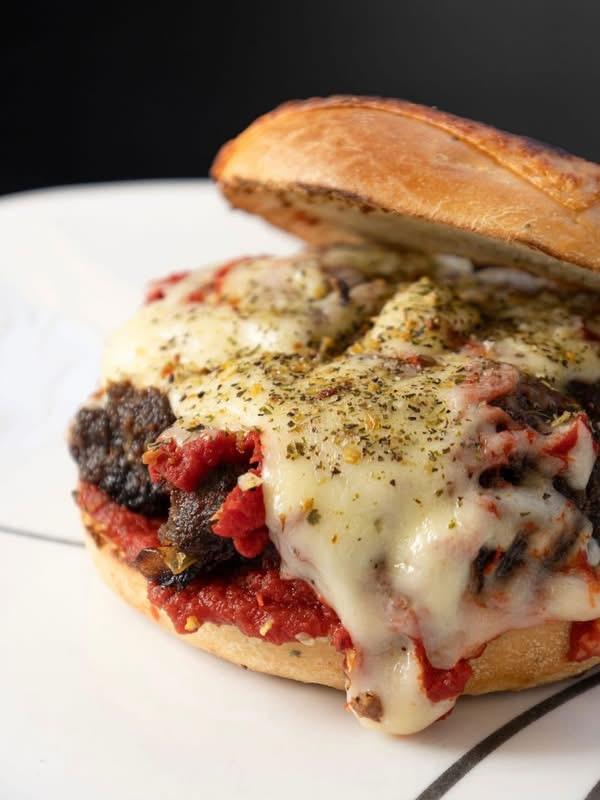 open bagel sandwich